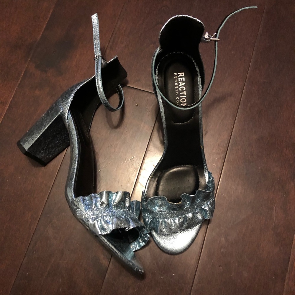 Ruffle heels